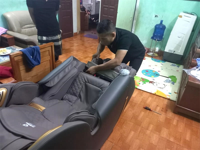 Sửa chữa m&aacute;y ghế massage tại nh&agrave; Vinh Nghệ An